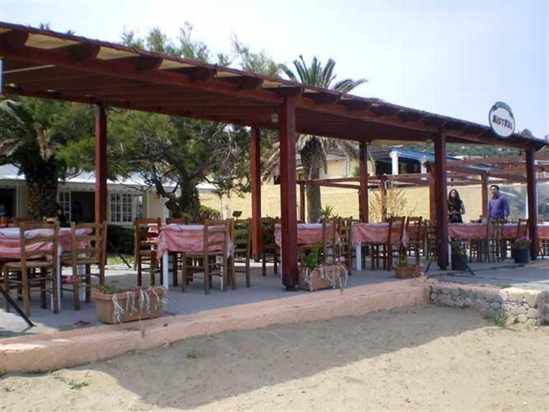 Mistral Taverna